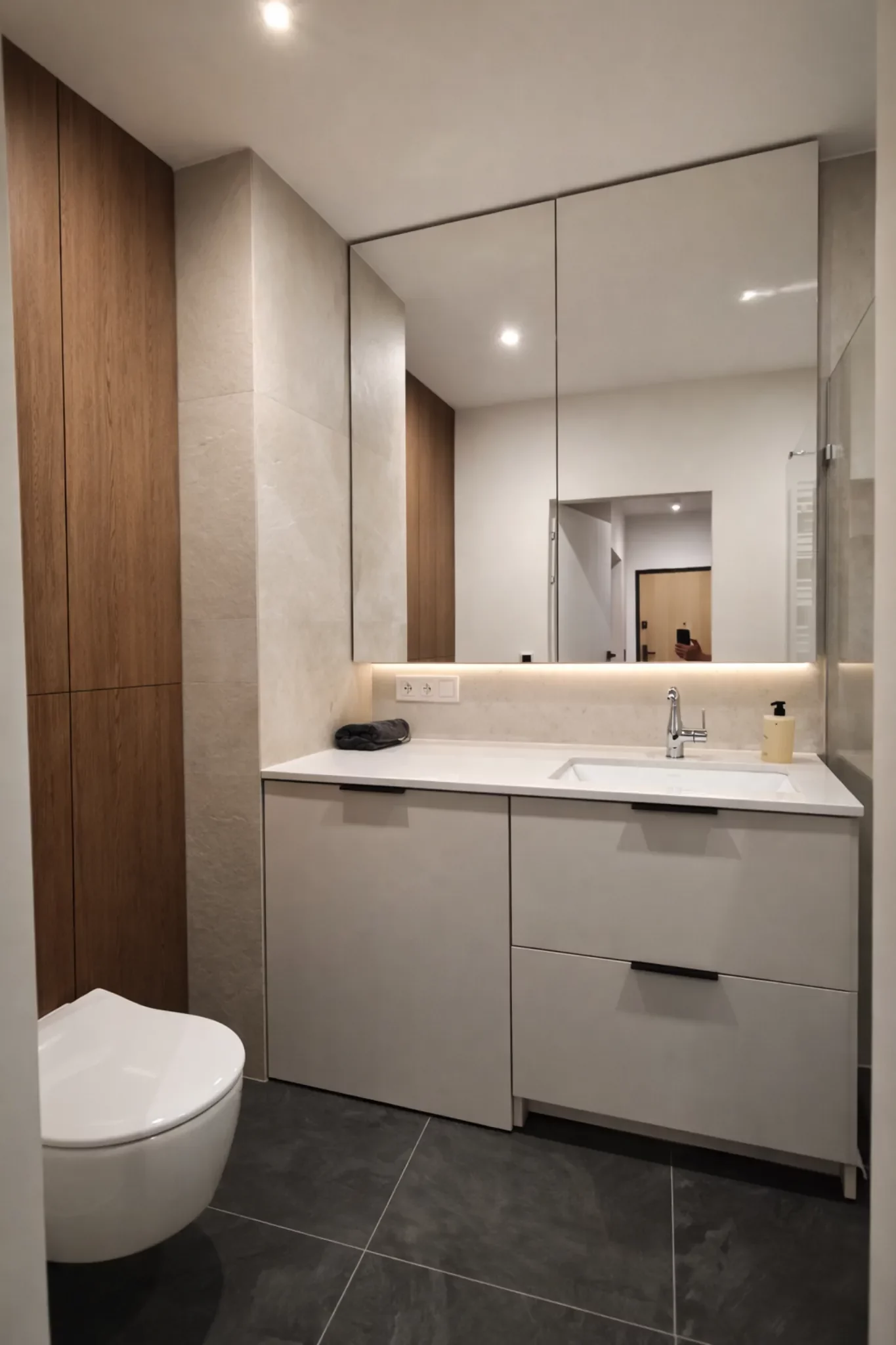 Łazienka zabudowa WC geberitu